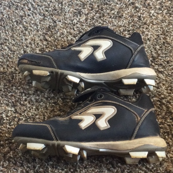 Ringor size 4 youth molded softball cleats - Picture 2 of 7